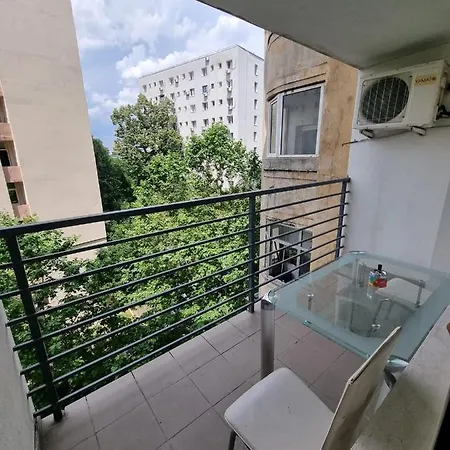 Apartment Crinna *